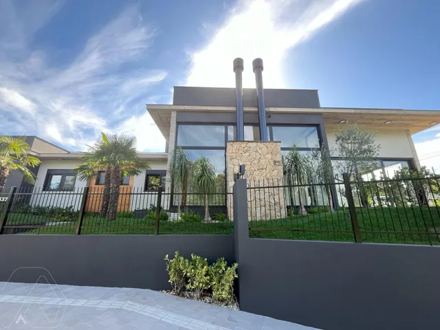 Casa com 3 dormitórios