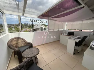 Casa com 3 dormitórios, foto 1