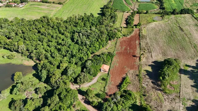 Área rural com 3 dormitórios, foto 4