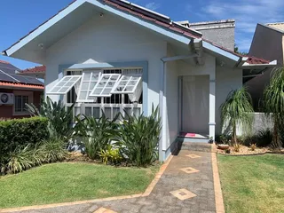 Casa com 3 dormitórios, foto 1