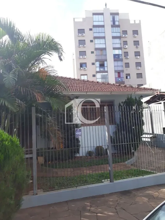 Casa com 4 dormitórios, foto 2