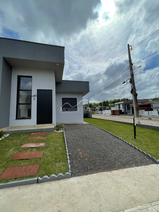 Casa geminada com 2 dormitórios