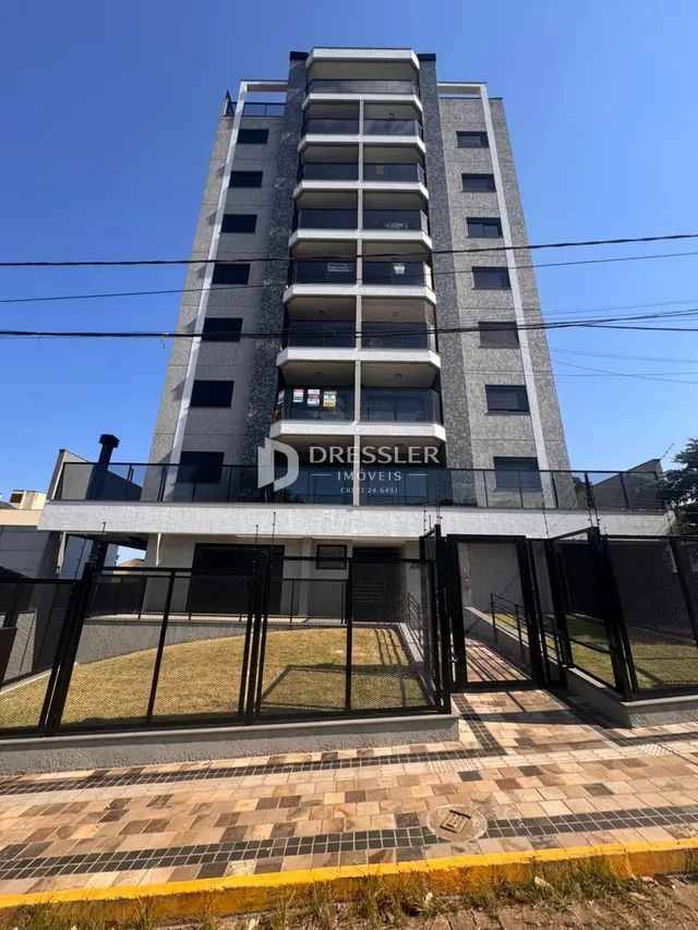 Fachada de um prédio residencial em Lajeado, Brasil.