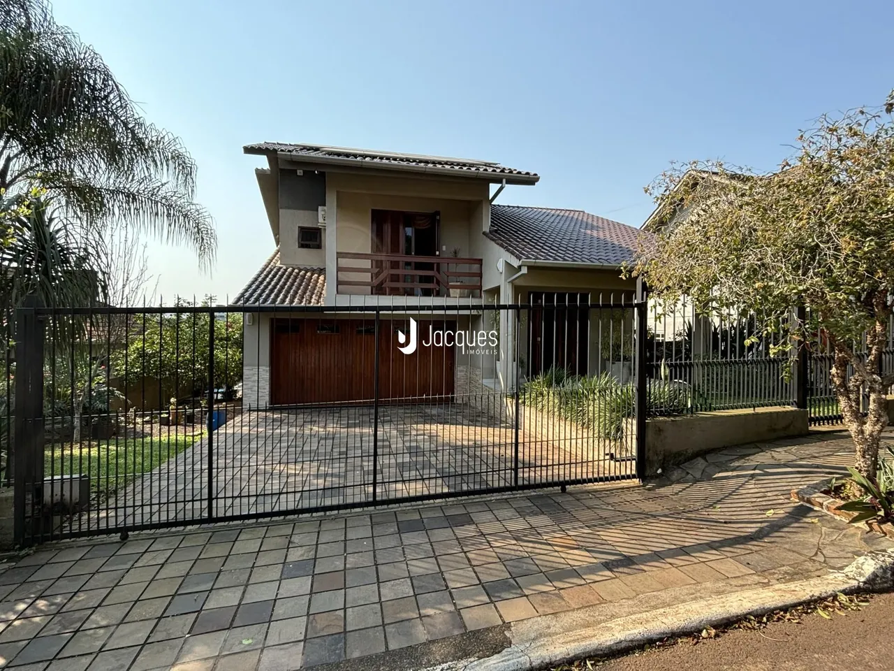 Casa com 3 dormitórios, foto 1