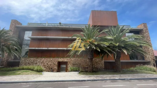 Apartamento com 4 dormitórios, foto 2