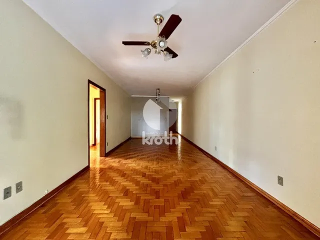 Apartamento com 3 dormitórios, foto 2