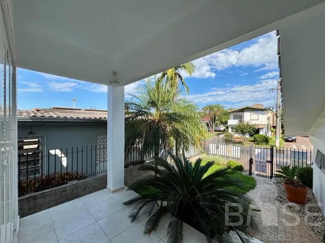 Casa com 5 dormitórios, foto 2