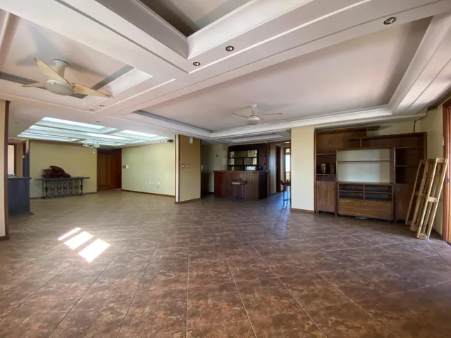 Apartamento com 4 dormitórios, foto 3