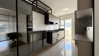 Apartamento com 2 dormitórios, foto 1