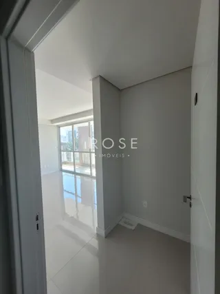 Apartamento com 3 dormitórios, foto 1