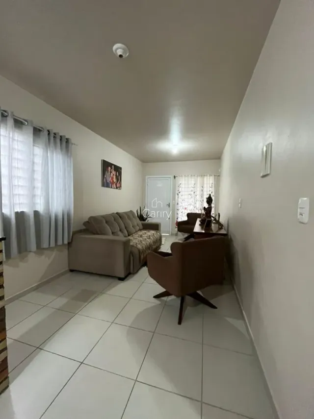 Casa geminada com 2 dormitórios