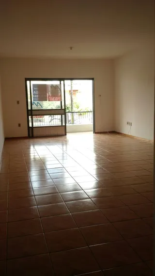 Apartamento com 3 dormitórios, foto 2