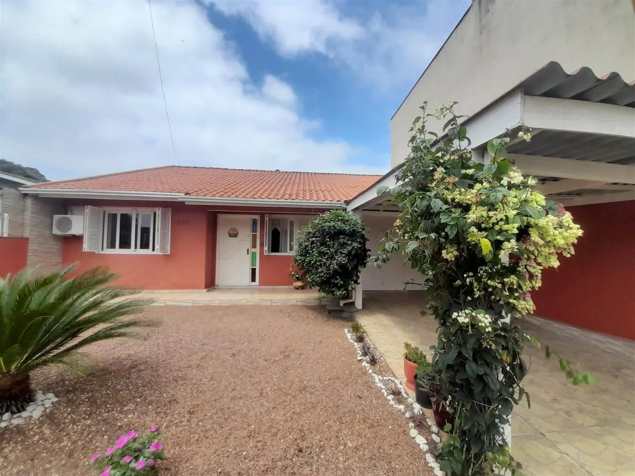 Casa com 3 dormitórios, foto 1