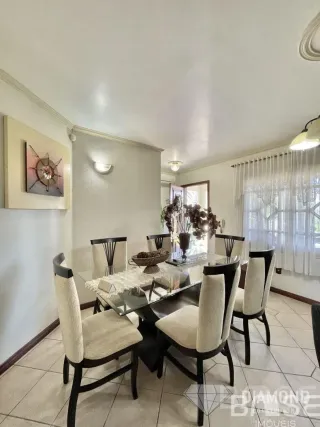Casa com 4 dormitórios, foto 5