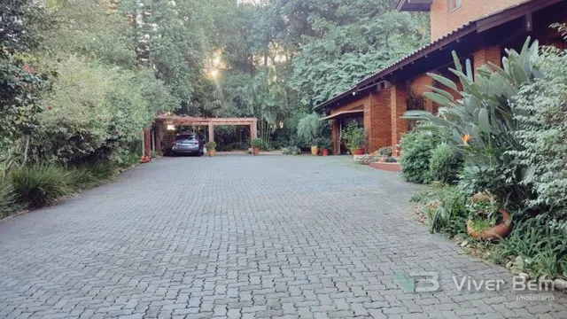 Casa com 4 dormitórios, foto 2