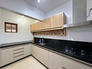 Casa com 4 dormitórios, foto 4
