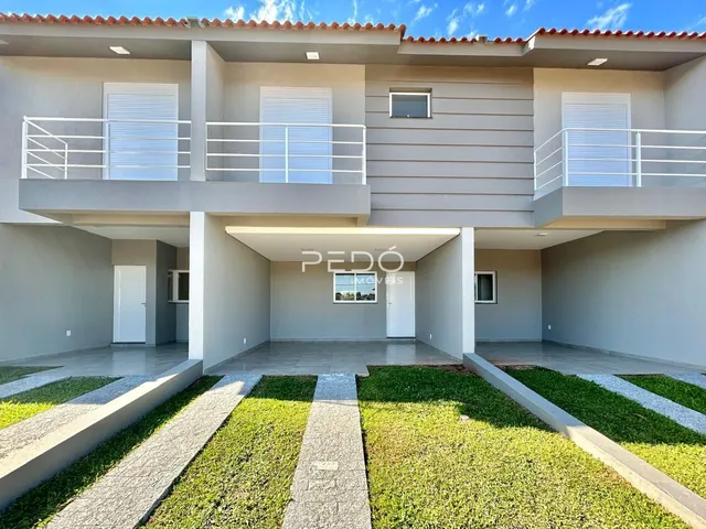 Sobrado com 2 dormitórios