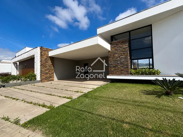 Casa com 3 dormitórios