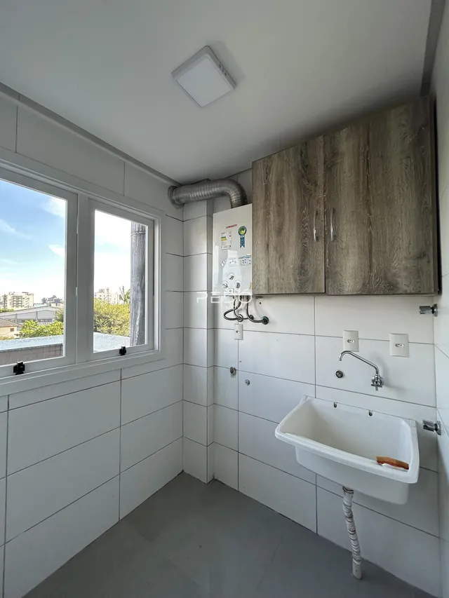 Apartamento com 2 dormitórios, foto 3