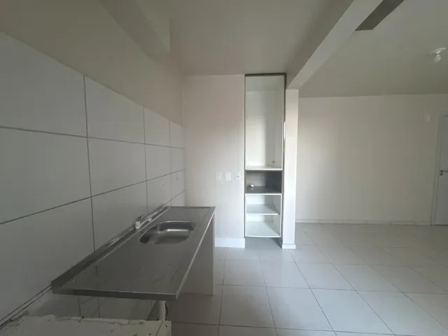 Apartamento com 2 dormitórios, foto 2