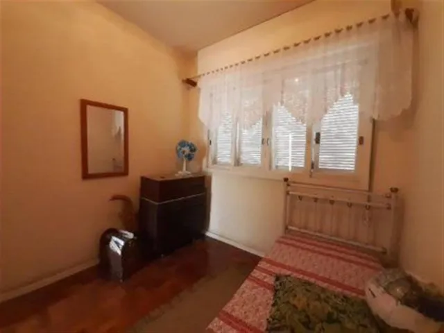 Casa com 4 dormitórios, foto 2