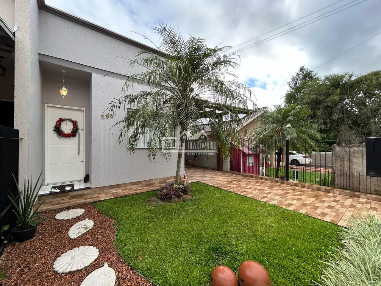 Casa geminada com 2 dormitórios, foto 1