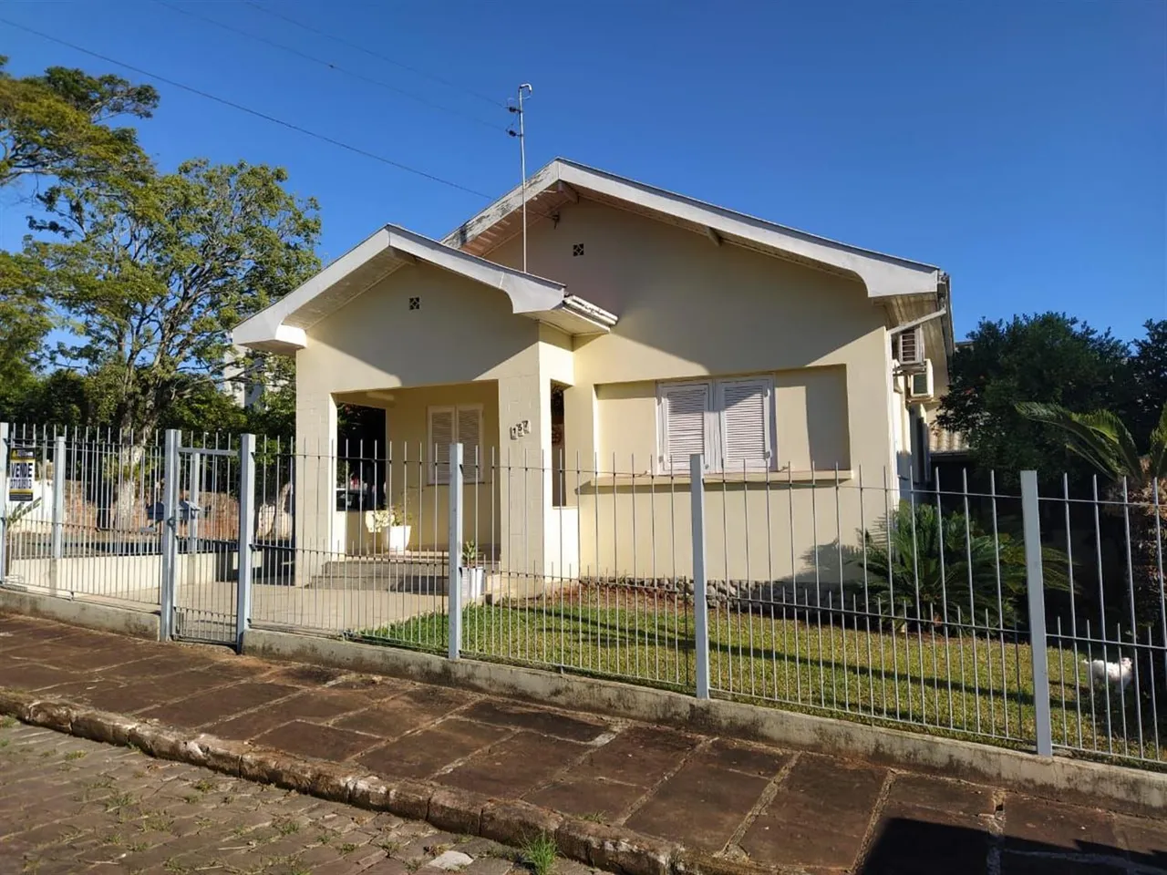 Casa com 3 dormitórios, foto 1