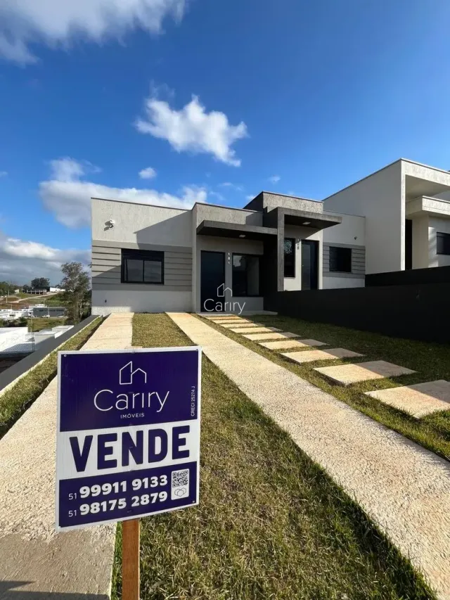 Casa geminada com 2 dormitórios