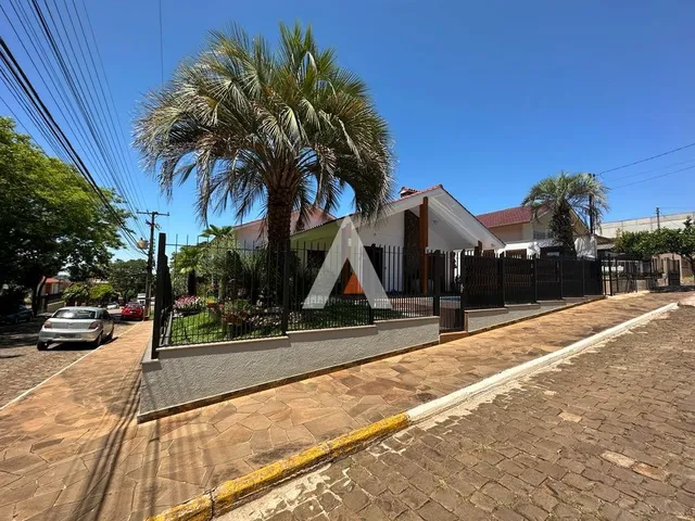 Casa com 3 dormitórios