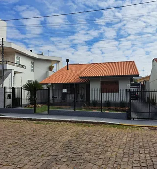 Casa com 3 dormitórios, foto 1
