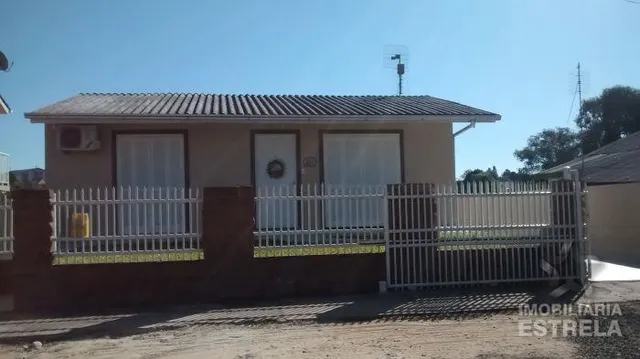 Casa com 2 dormitórios