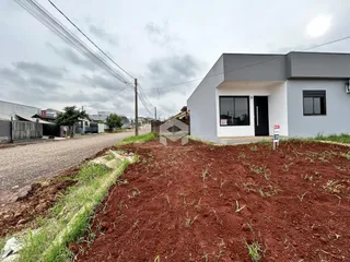 Casa geminada com 2 dormitórios, foto 1