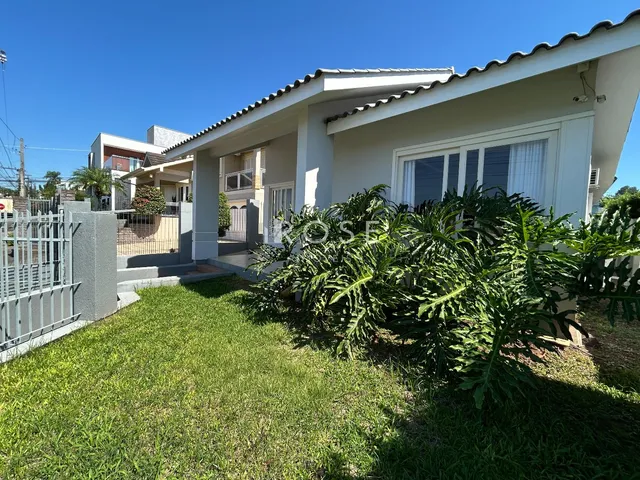 Casa com 3 dormitórios