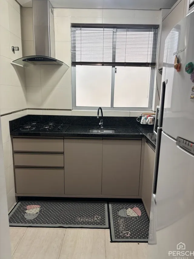 Apartamento com 2 dormitórios, foto 2