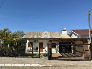 Casa com 3 dormitórios, foto 1