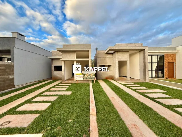 Casa geminada com 2 dormitórios