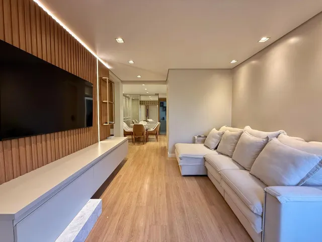 Apartamento com 3 dormitórios