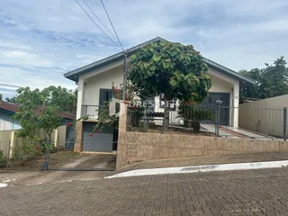 Casa com 3 dormitórios, foto 1