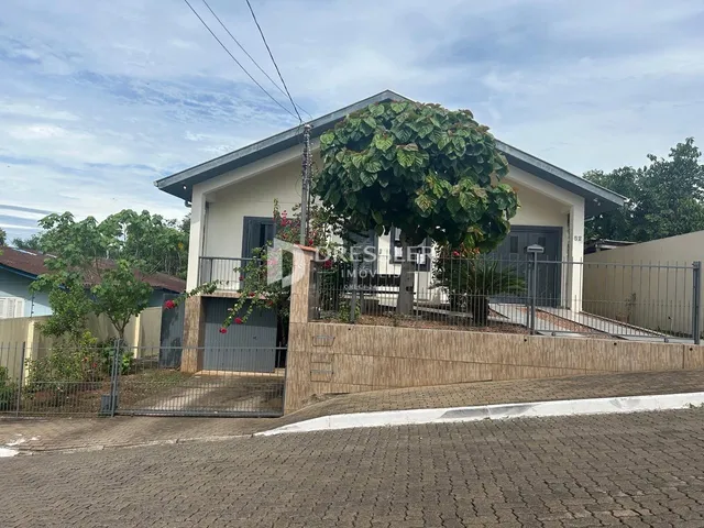 Casa com 3 dormitórios