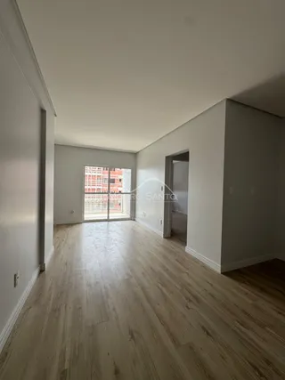 Apartamento com 1 dormitório, foto 2