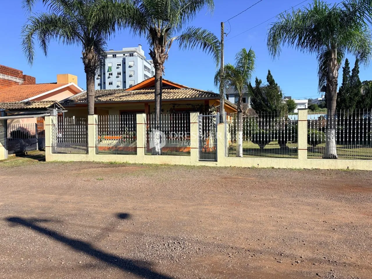 Casa com 3 dormitórios, foto 1