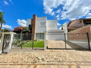 Casa com 3 dormitórios, foto 1