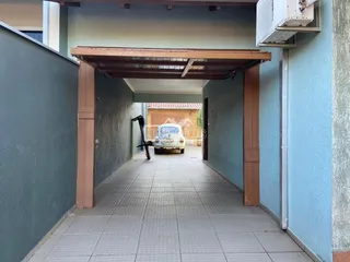 Casa com 4 dormitórios, foto 3