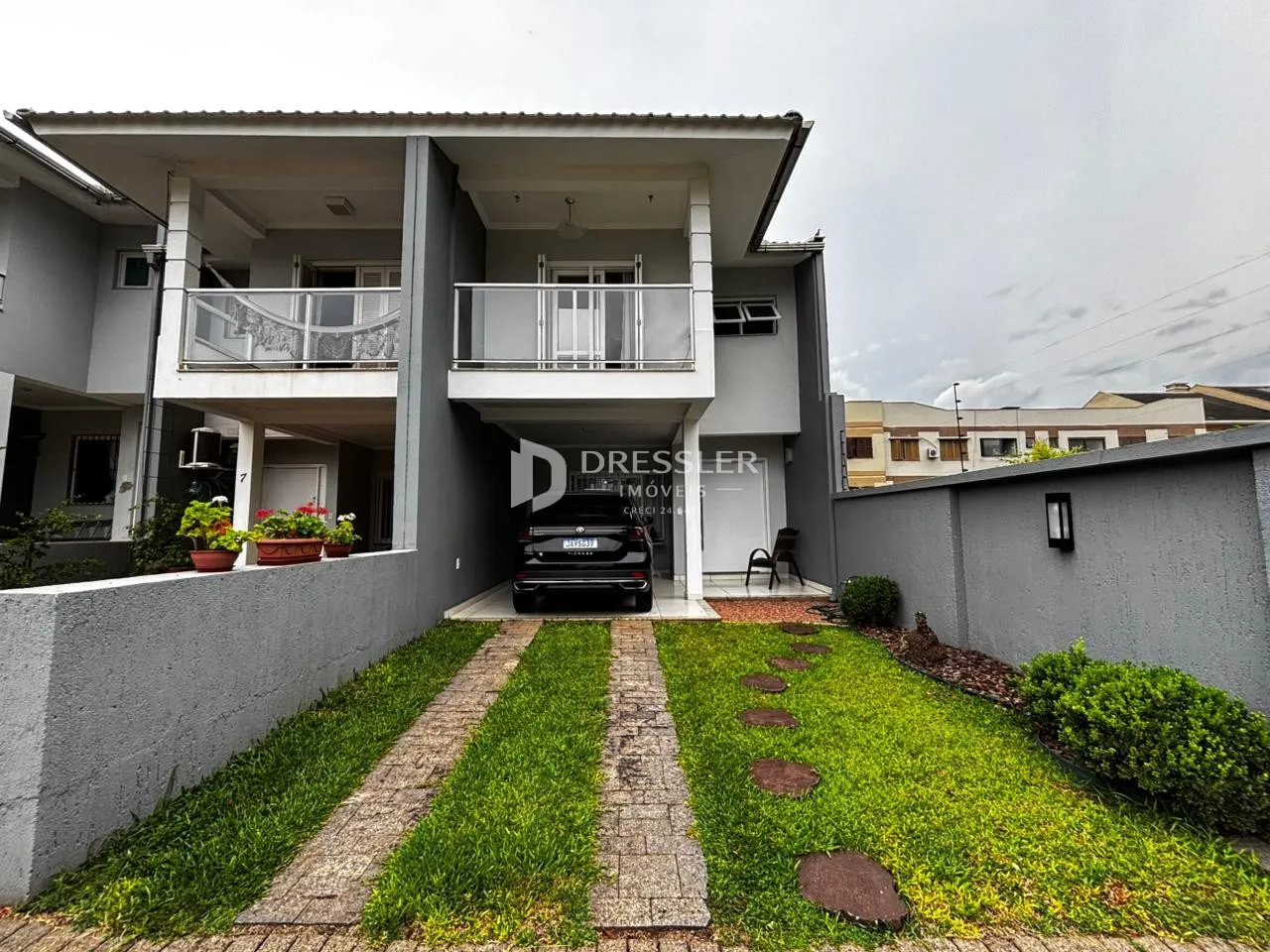 Fachada de um imóvel residencial em Lajeado, Brasil.