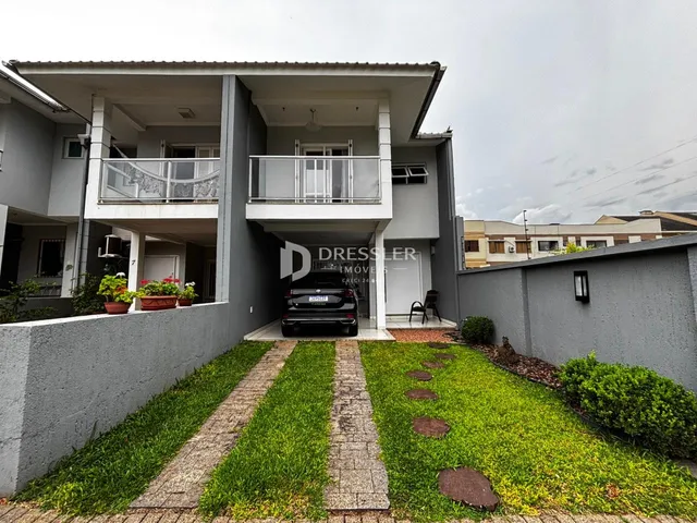 Fachada de um imóvel residencial em Lajeado, Brasil.