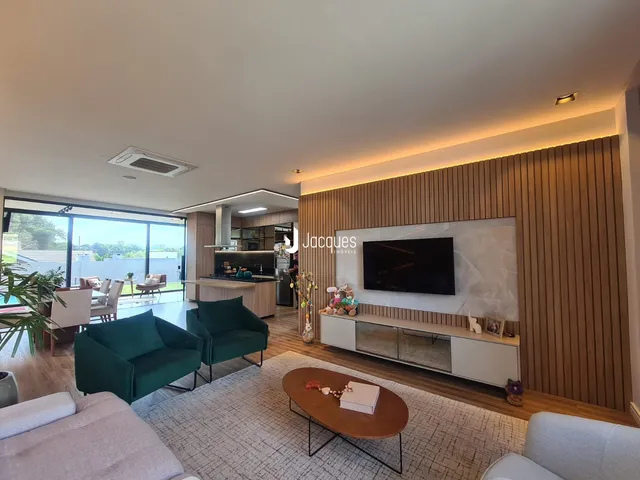 Casa com 4 dormitórios, foto 5
