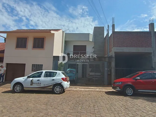 Sobrado com 2 dormitórios