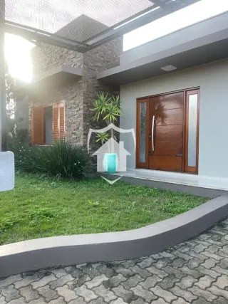 Casa com 2 dormitórios, foto 1