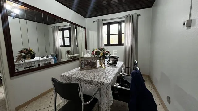 Casa com 4 dormitórios, foto 4