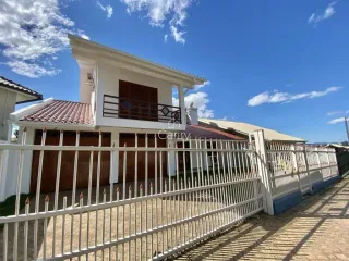 Casa com 3 dormitórios, foto 1